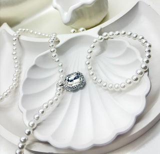 Grand Illusion Pearl Set