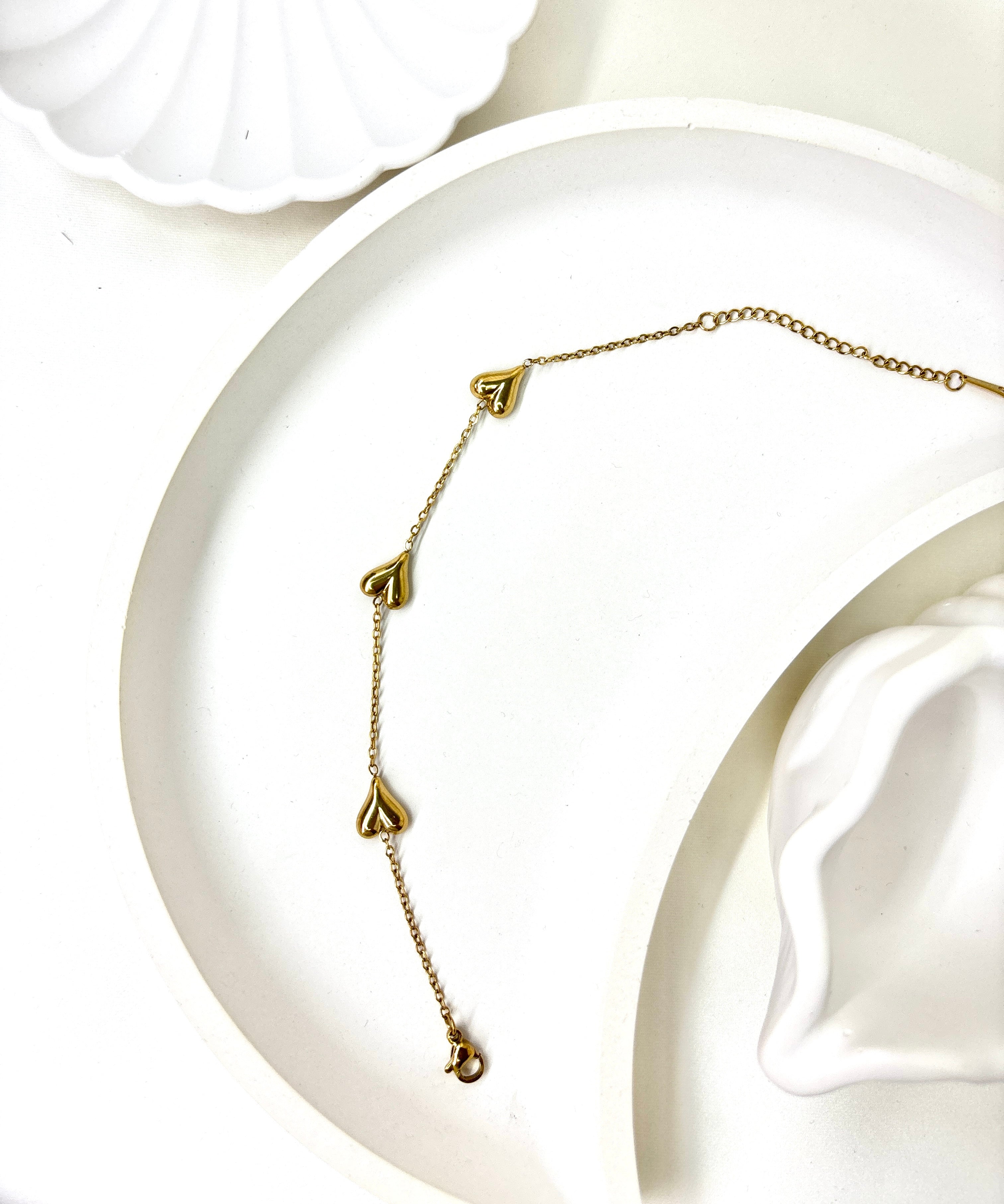 The Subtle Hearts Bracelet