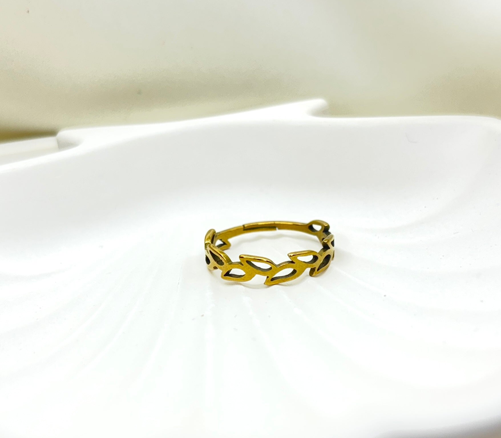 Eternal Vine Anti-Tarnish Ring