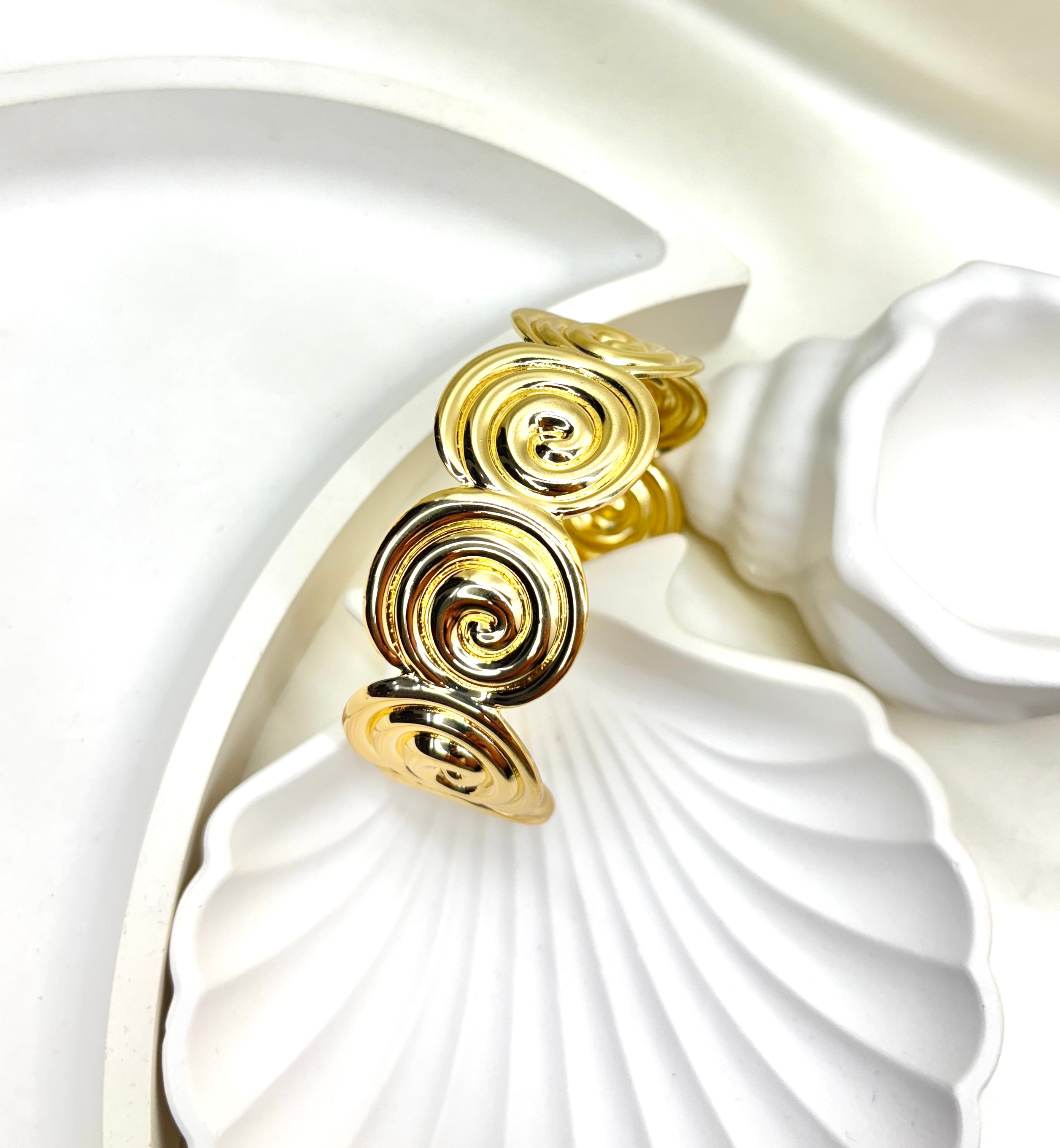 The Golden Helix Cuff
