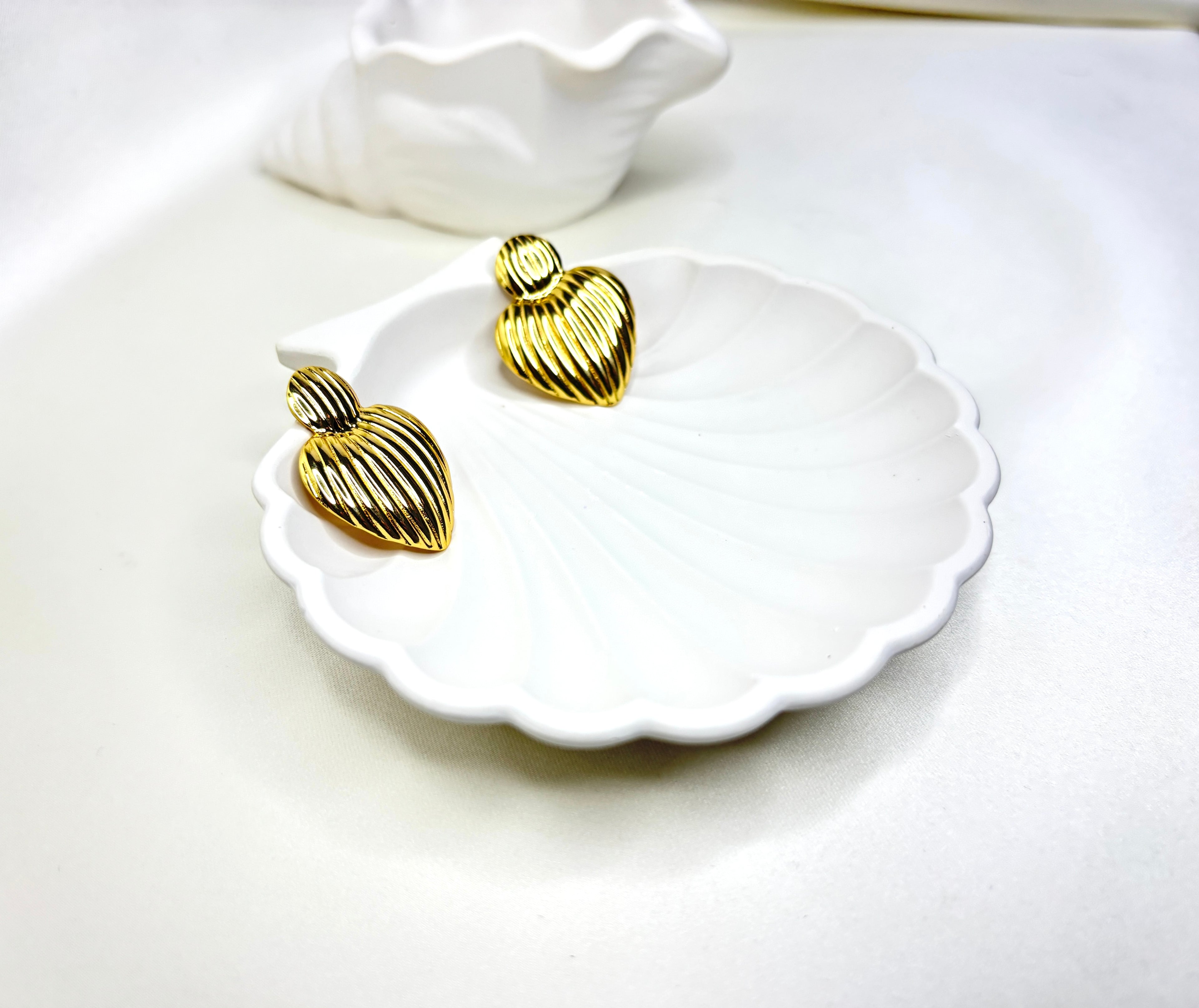 The Versailles Heart Studs