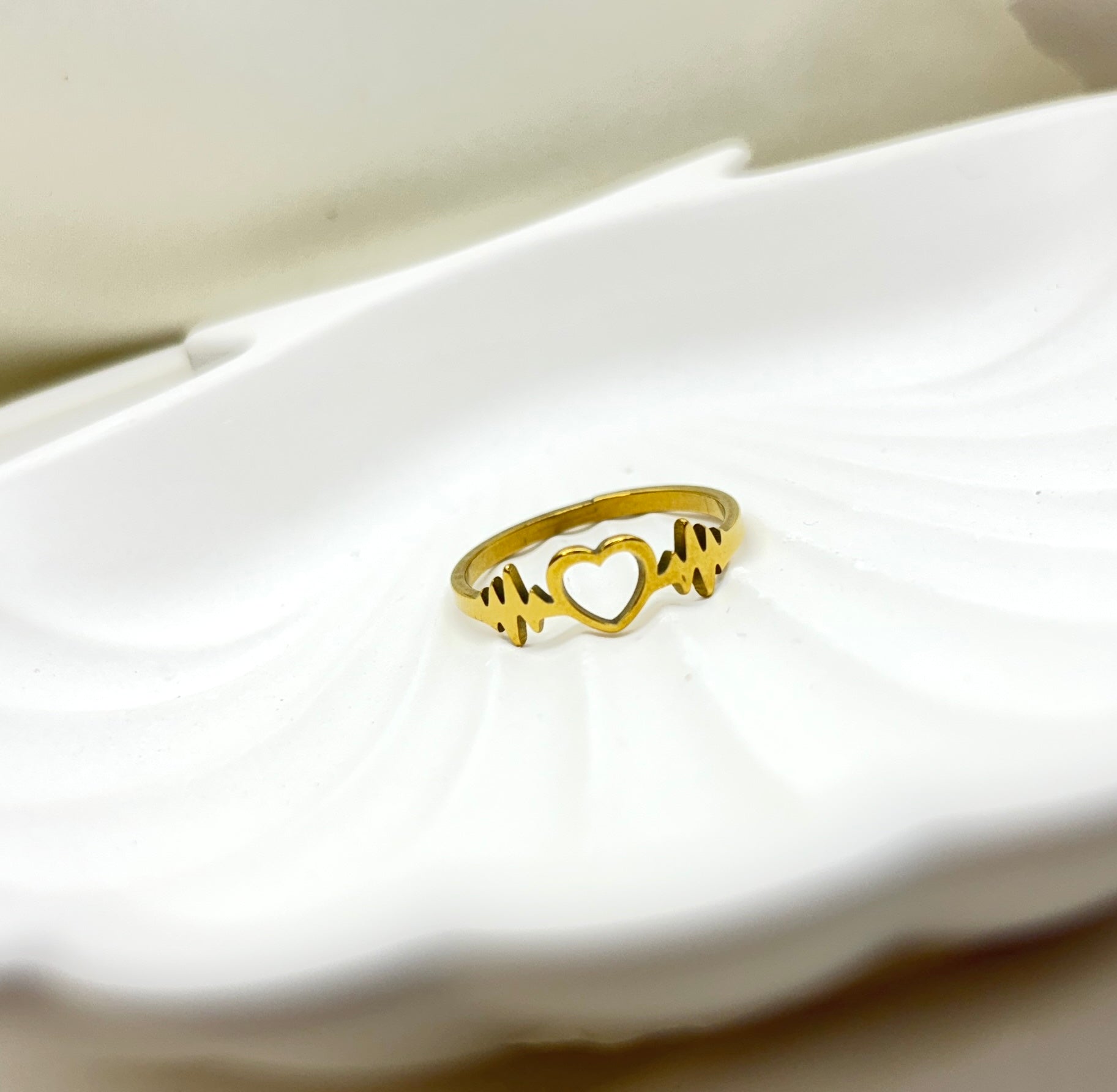 Lifebeat Love Anti-Tarnish Ring