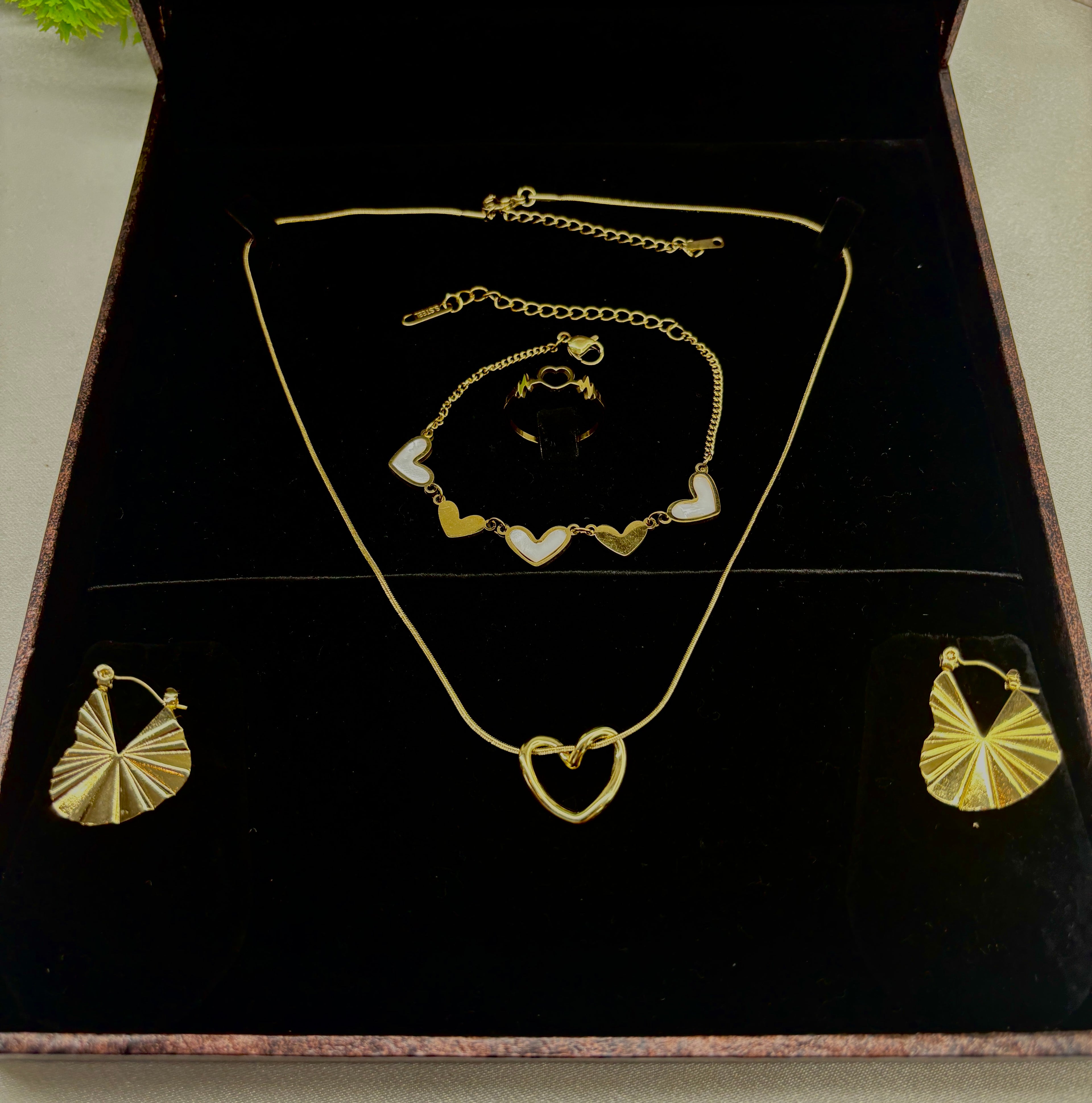 The "Enamored Heart" Collection