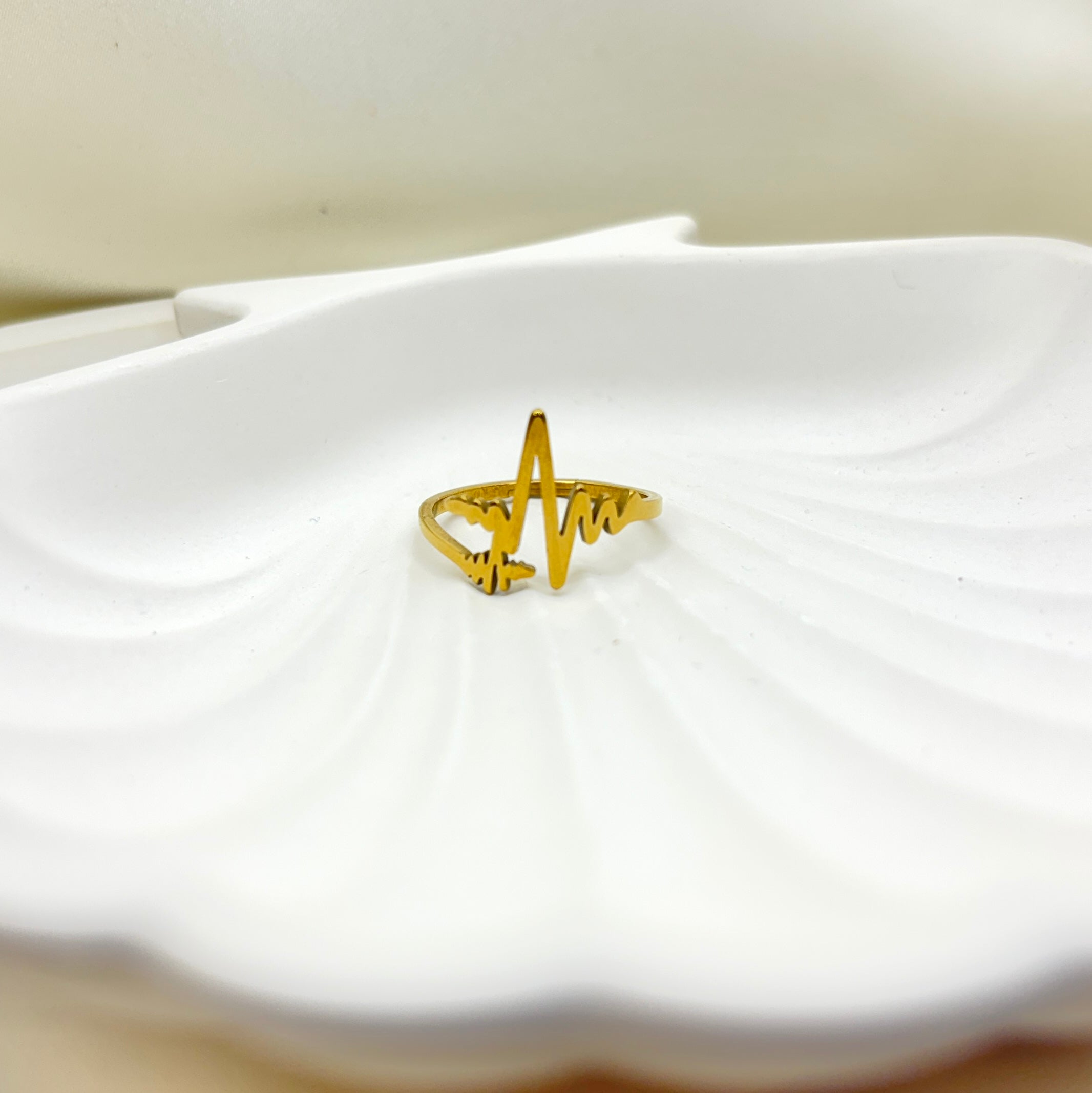 Eternal Pulse Anti-Tarnish Ring