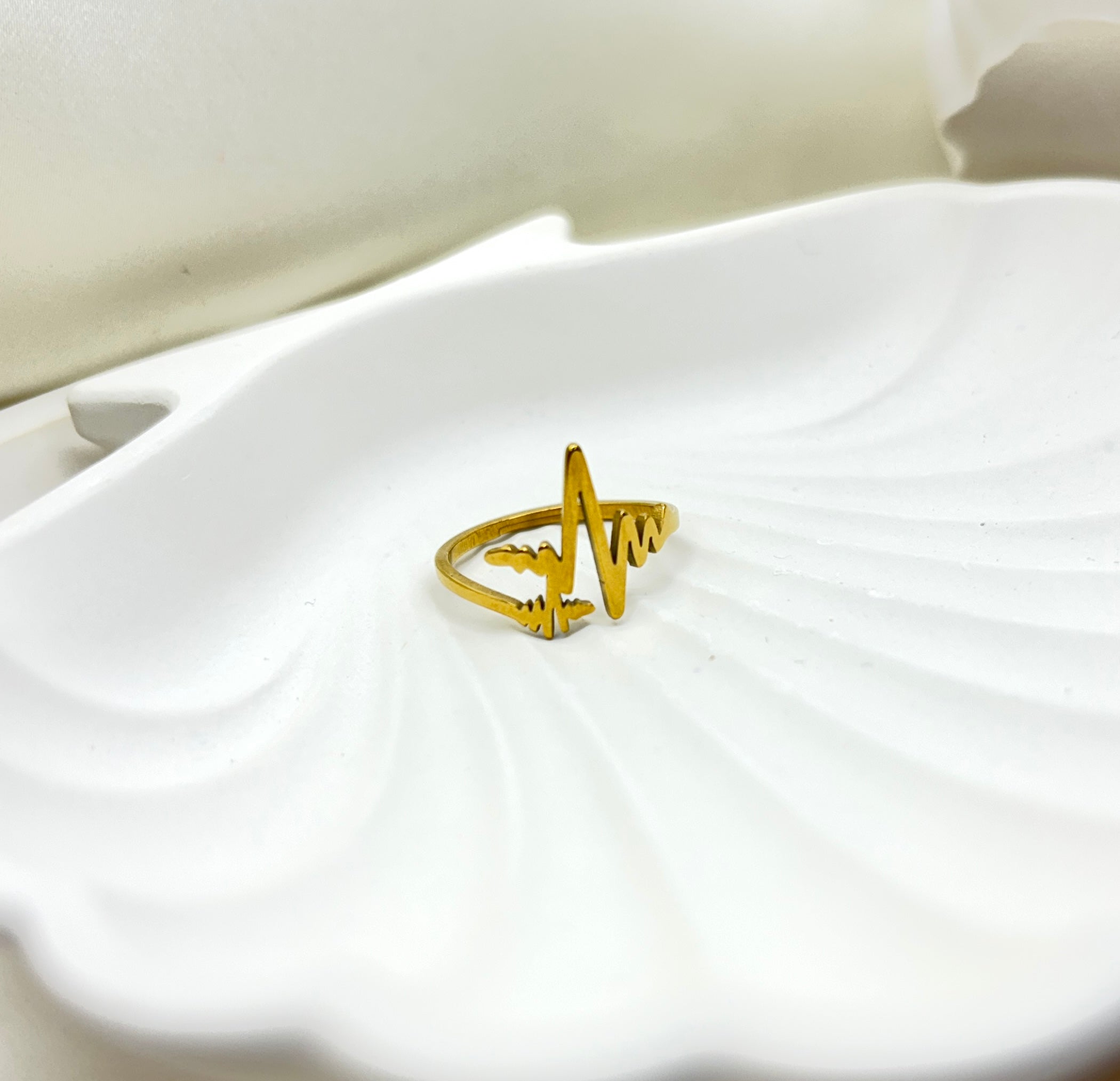 Eternal Pulse Anti-Tarnish Ring