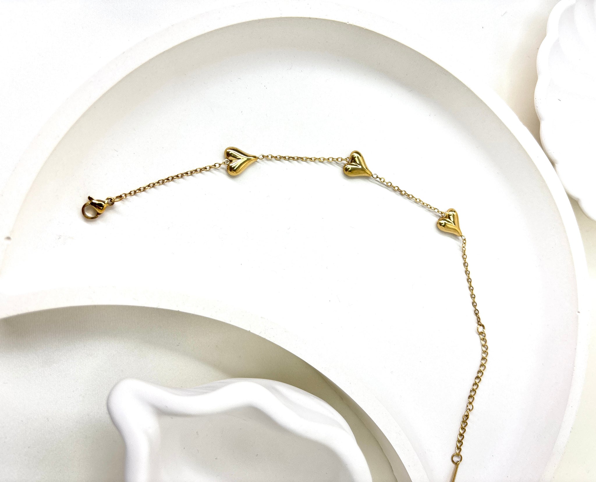 The Subtle Hearts Bracelet