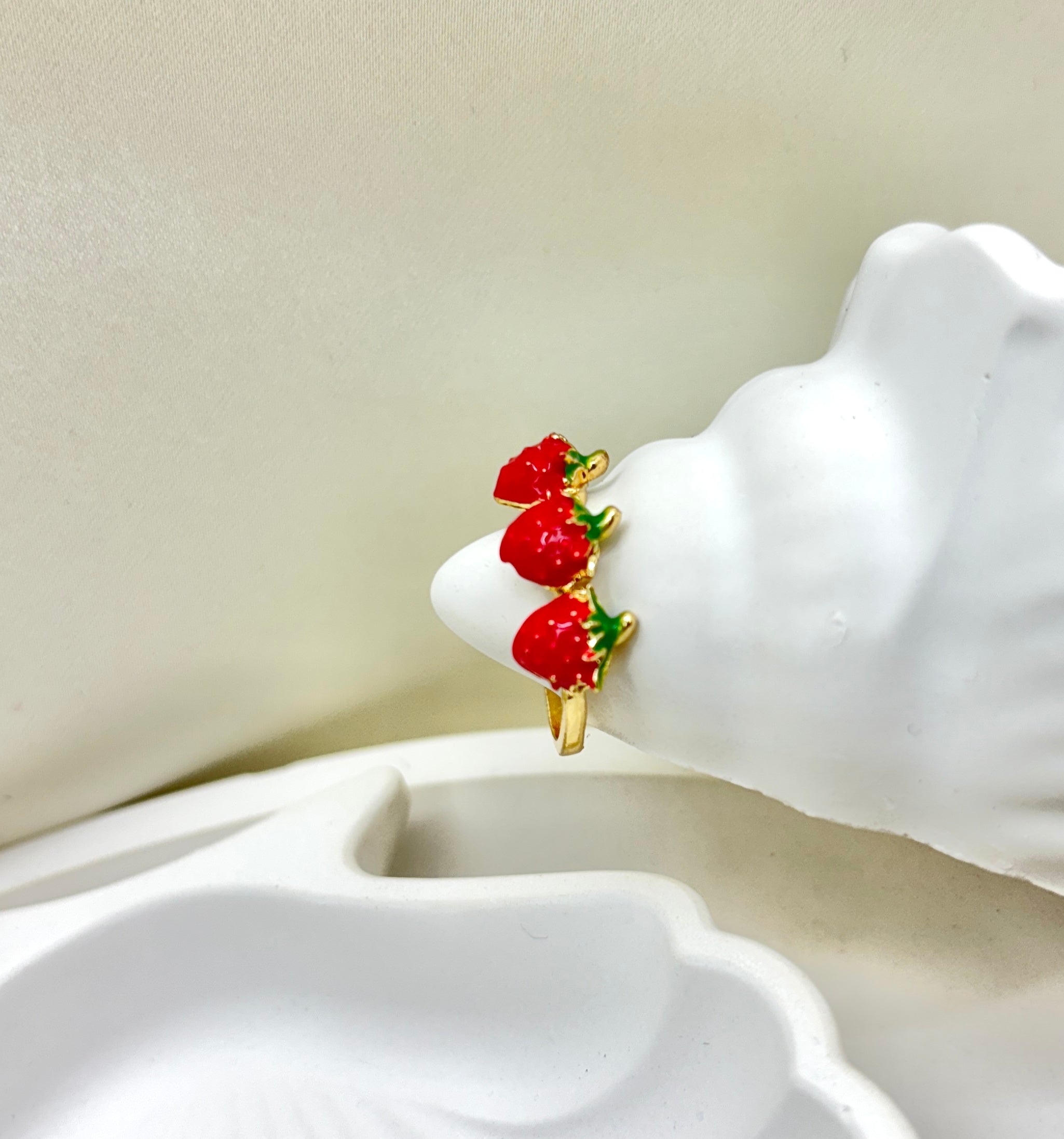 Triple Scoop Strawberry Anti-Tarnish Ring