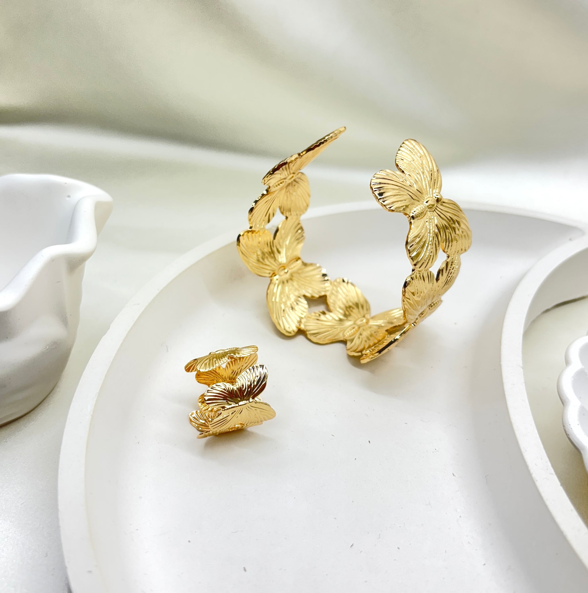 The Flutter Bloom Cuff & Ring Set