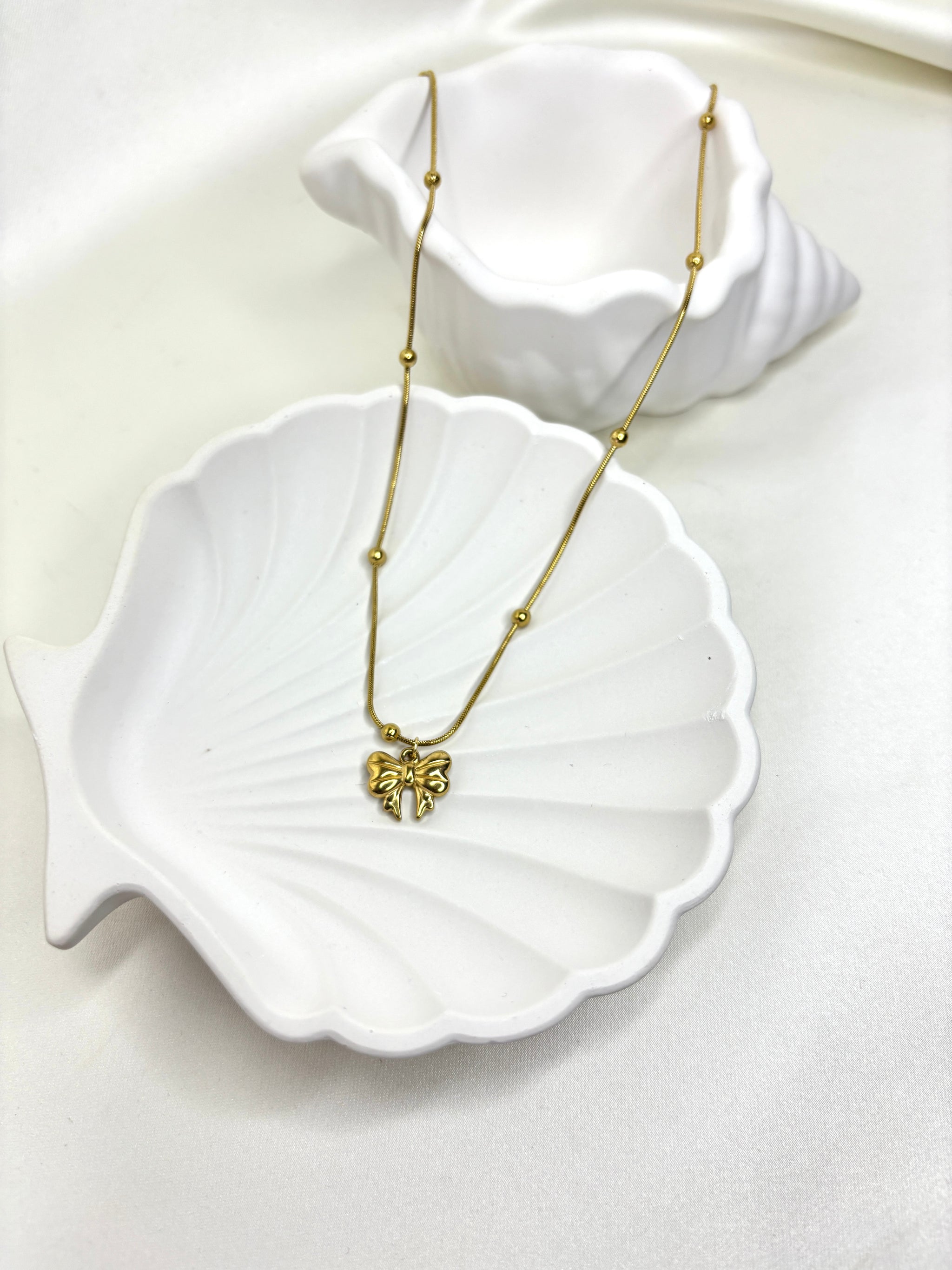 Petite Bow Necklace
