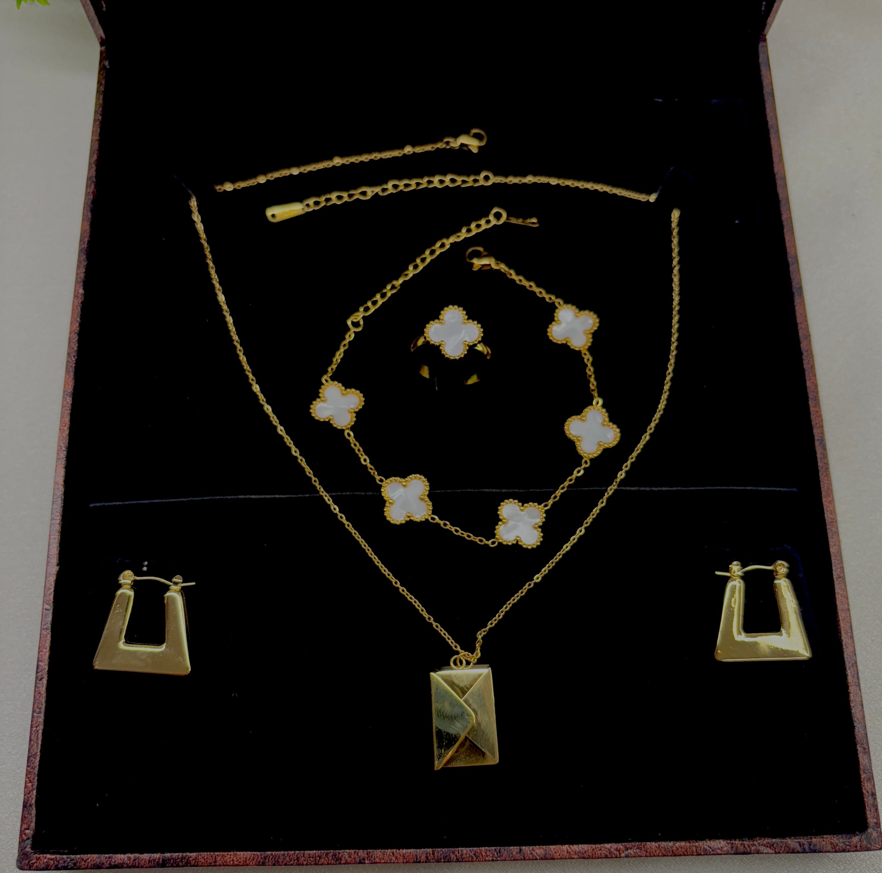 Golden Clover Charm Combo Set