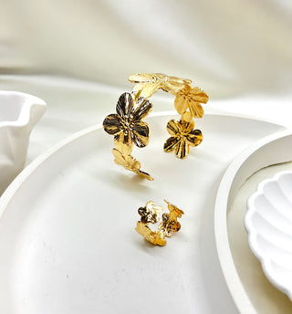 The Golden Petal Cuff & Ring Set