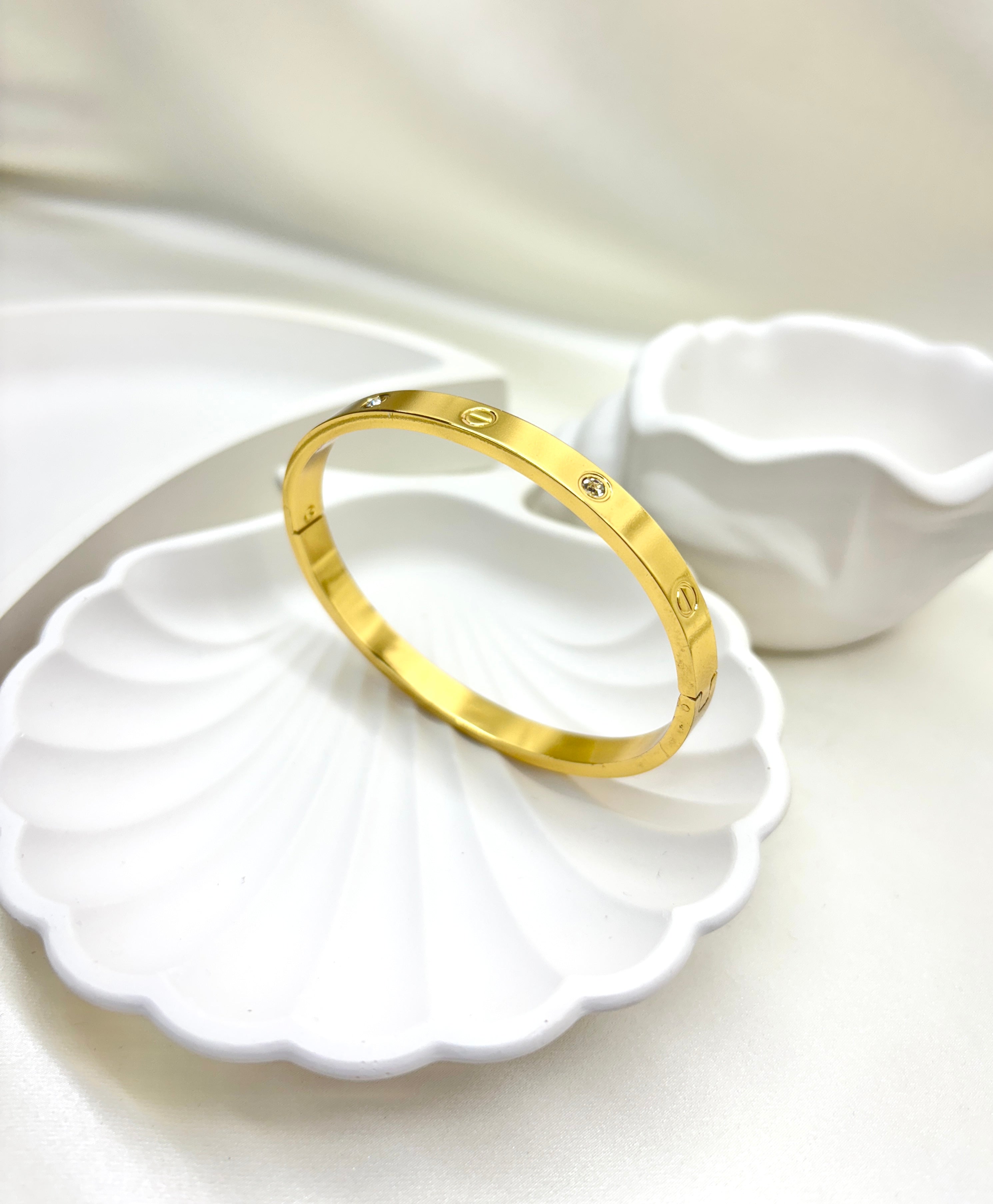 The Eternal Bond Bangle