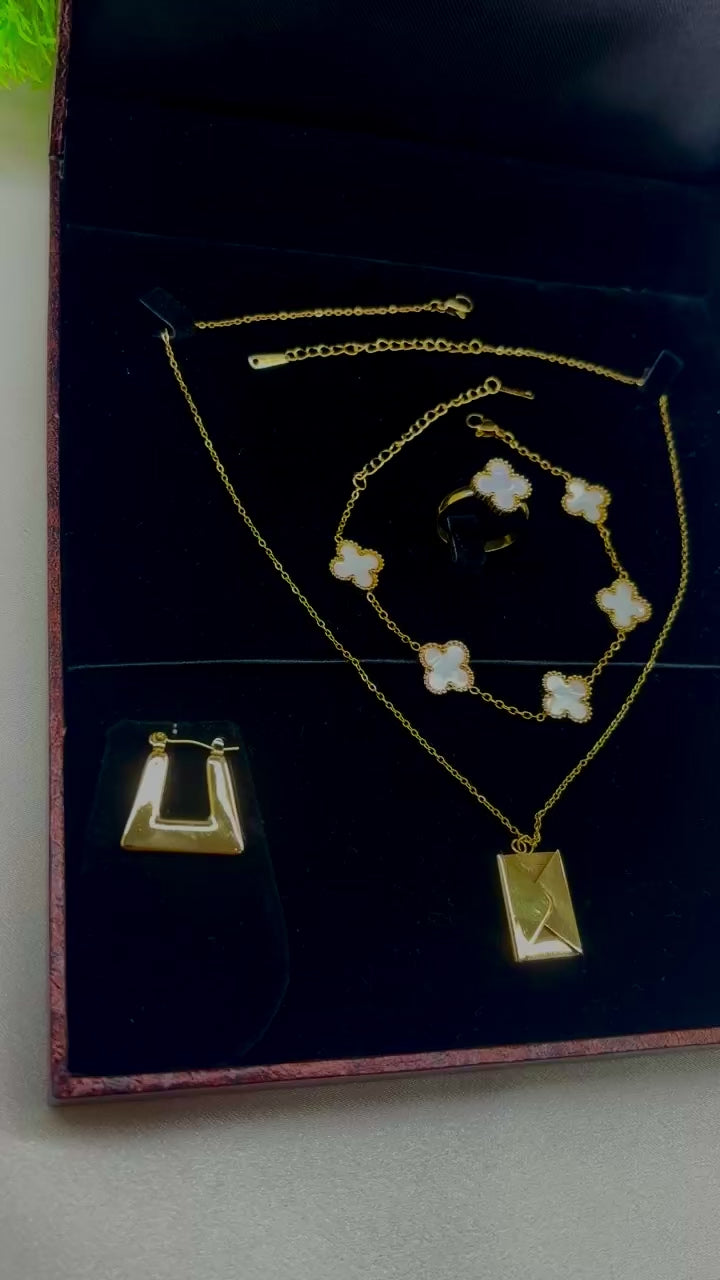 Golden Clover Charm Combo Set